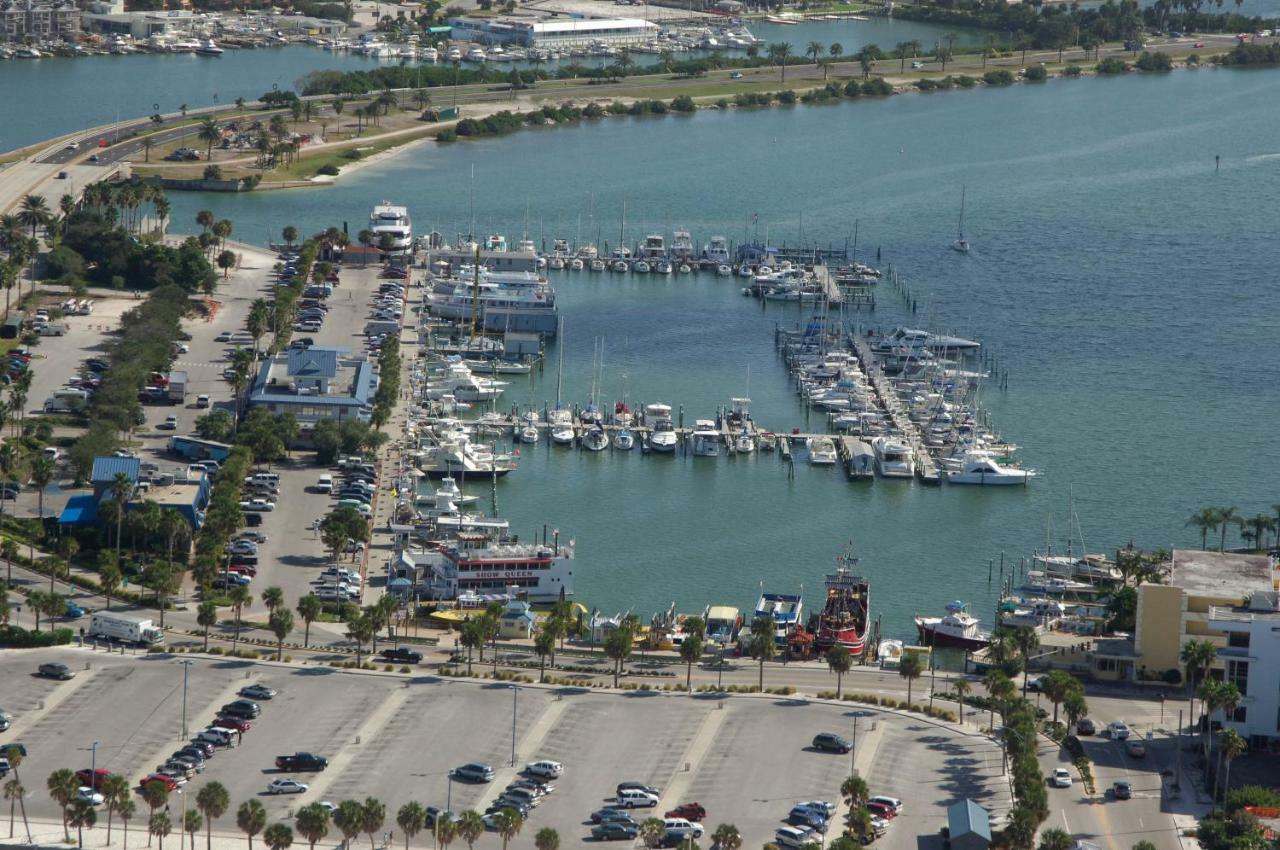 Express Inn & Suites - 5 Miles From St Petersburg Clearwater Airport Екстериор снимка